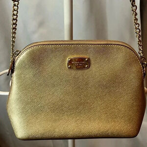 Michael Kors Cindy large dome crossbody Gold